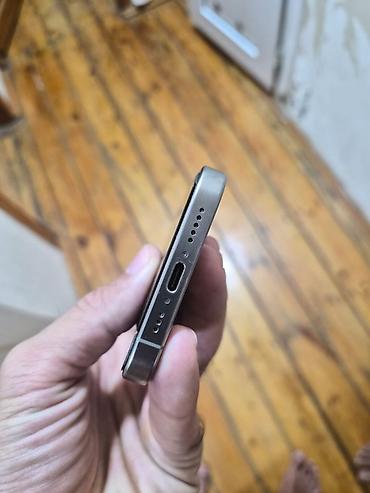 xiaomi poco m5: IPhone 15 Pro, 256 GB, Gümüşü, Simsiz şarj — 4