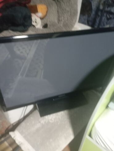 led свет: LED телевизор на подставке - Диагональ ориентировочно 32–40" (в