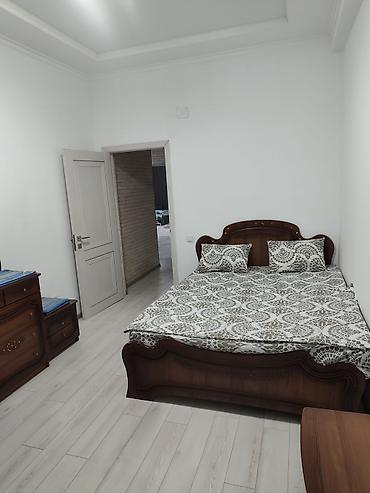 Посуточная аренда квартир: 2 комнаты, Душевая кабина, Постельное белье, Кондиционер — 2