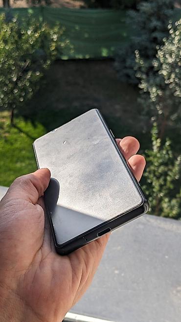 philips e590: Sony Xperia 5, Б/у, 128 ГБ, цвет - Черный, 2 SIM — 2