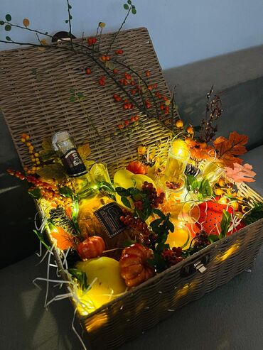 Kompleti namirnica: Poklon aranžmani – premium setovi sa pićem i dekoracijom - Ručno — 14