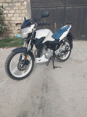 Kvadrosikllar: Moto QALMAQ serti ile verilir Resmi muqavile QARAGOZOV MMC sirketi