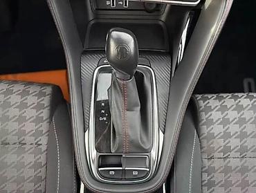 MG: MG ZS: 2024 г., Автомат, Электромобиль, Кроссовер — 10