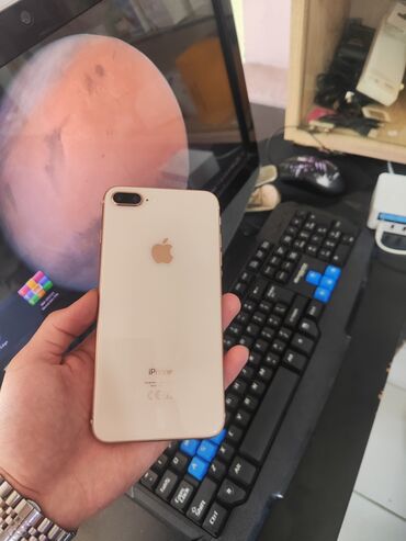 Apple iPhone: IPhone 8 Plus, 64 GB, Matte Gold, Barmaq izi, Face ID