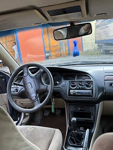 highlander 2: Honda Accord: 1998 г., 2 л, Механика, Бензин, Седан — 8