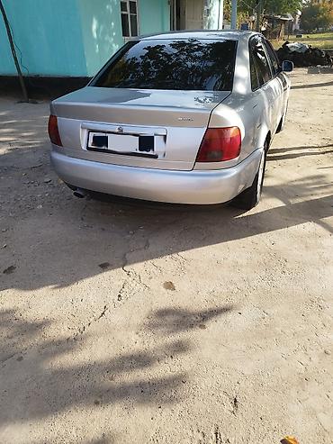 фольсваген б 5: Audi A4: 1996 г., 1.6 л, Кол менен иштөөчү, Бензин, Седан — 3