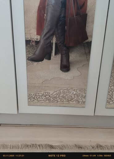 пошив костюмов: Высокие женские сапоги до колена. - Цвет: темно‑коричневый