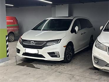 Honda: Honda Odyssey: 2019 г., 2 л, Автомат, Бензин, Минивэн — 1