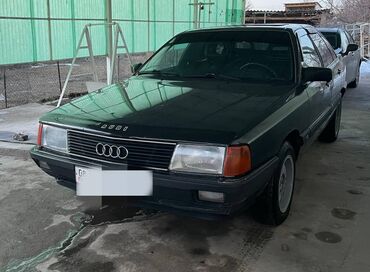 Audi: Audi 100: 2 л, Механика, Бензин, Седан