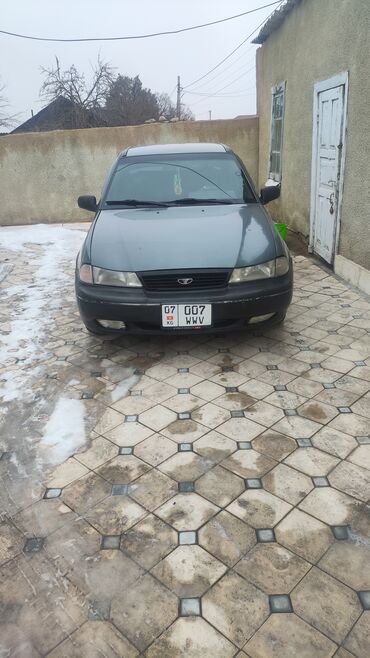 Daewoo: Daewoo Nexia: 2004 г., 1.5 л, Механика, Бензин, Седан