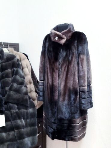 бриллианты с голубым: Шуба, Норка, По колено, Италия, L