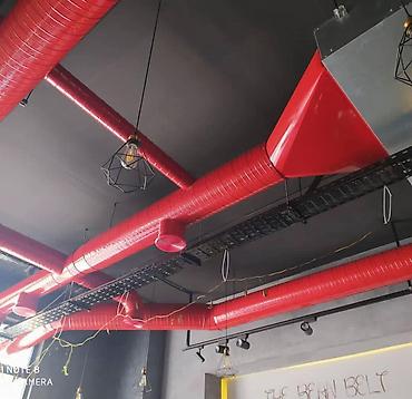 semeni dekoru: Qırmızı rəngdə dekorativ hava kanalları (süs ventilasiya kanalları) – — 2