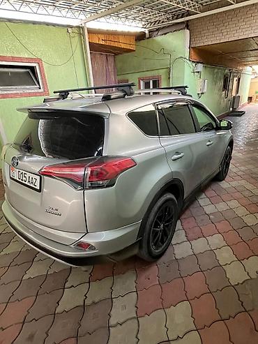 торг: Toyota RAV4: 2017 г., 2.5 л, Автомат, Гибрид, Кроссовер — 1