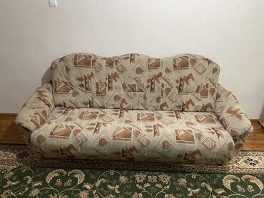 продадим диван: Гарнитур для зала, Диван, Б/у
