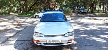 состояние хорошое: Toyota Camry: 1994 г., 2.2 л, Механика, Бензин, Универсал