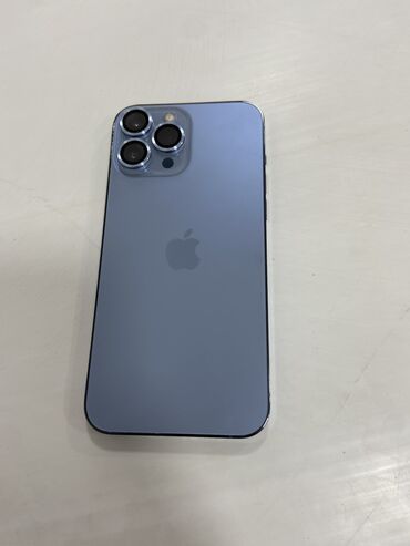 айфон за 15 тысяч: IPhone 13 Pro Max, Б/у, 256 ГБ, Зарядное устройство, Защитное стекло, Чехол, 78 %