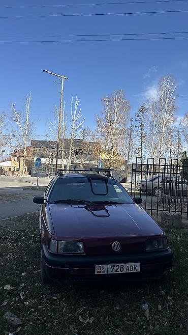 обмен с моей доплатой: Volkswagen Passat: 1988 г., 1.8 л, Механика, Бензин, Седан — 3