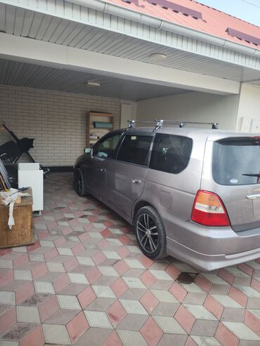 Honda: Honda Odyssey: 2000 г., 2.3 л, Автомат, Газ, Минивэн