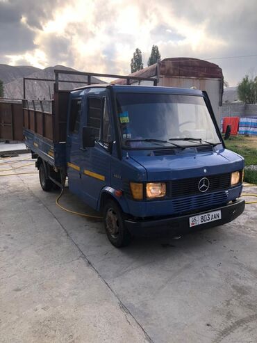 отдам фуру в рассрочку: Mercedes-Benz : 1995 г., 3 л, Автомат, Дизель, Бус