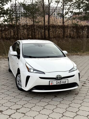 Toyota: Toyota Prius: 2019 г., 1.8 л, Вариатор, Гибрид, Хэтчбэк — 1