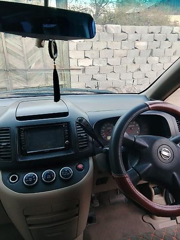 mazda demio1: Nissan Serena: 2002 г., 2 л, Автомат, Газ, Минивэн — 4