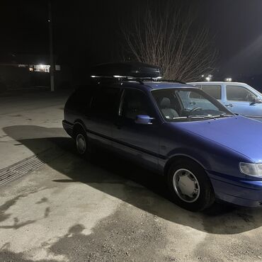 Volkswagen: Volkswagen Passat: 1994 г., 1.8 л, Механика, Бензин, Универсал