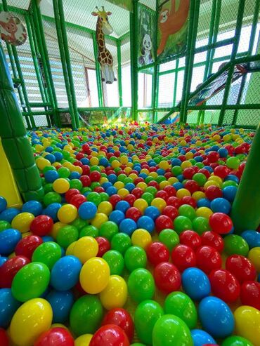 Uşaqlar üçün digər mallar: Yumşaq oyun zonalarının (soft play) sifarişlə yığılması - Uşaqlar — 4