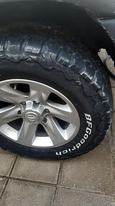 s150 kredit: İşlənmiş Şin BFGoodrich 265 / 65 / R 17 — 1