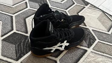 Мужские кроссовки, 36, 36.5, Asics, Б/у, цвет - Черный, Самовывоз