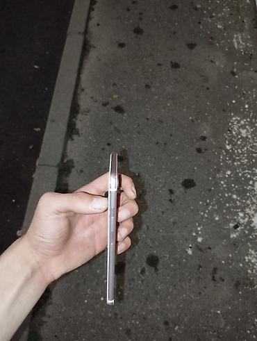 Apple iPhone: IPhone 7 Plus, Gümüşü, Barmaq izi — 4