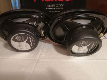 Dinamiklər və sabvuferlər: Digər elanlarıma baxın! Avtomobil audio sistemi dəsti Komplekt: - — 9