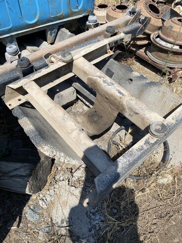 Грузовики: Грузовик — 12