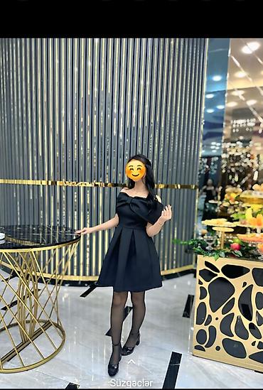 smart qolbaq: Qara qısa kokteyl donu Kirayə verilir 50 azn - Model: off-shoulder — 1