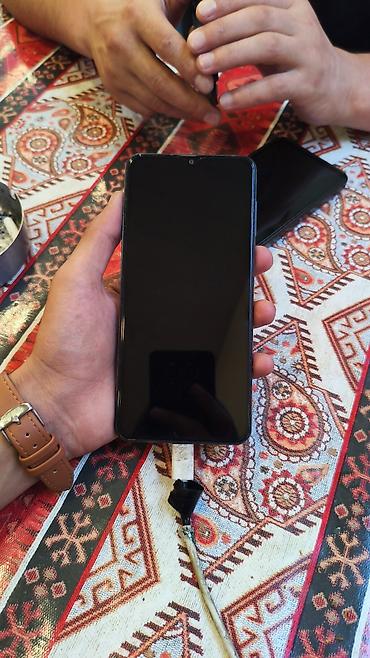 samsun a 41: Samsung Galaxy A12, 32 GB, rəng - Mavi, Barmaq izi — 1