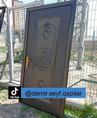 otaq qapilari ve qiymetleri: Seyf qapılar Münasib qapılar Dəmir qapı Ev qapıları Çöl qapısı