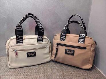 Handbags: Nove