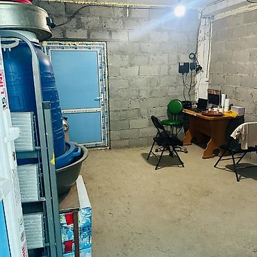 Үйлөрдү сатуу: 4 бөлмө, 150 м², 3 соток, Бишкек, Кудайберген автобазары Менчик ээси — 4