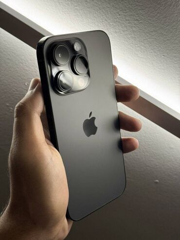 Apple iPhone: IPhone 14 Pro, Б/у, 128 ГБ, Черный, Защитное стекло, Кабель, Коробка, 94 %