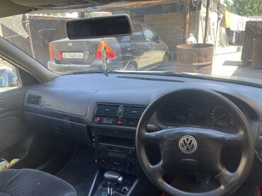 Volkswagen: Volkswagen Golf: 2000 г., Автомат, Бензин, Хэтчбэк — 1