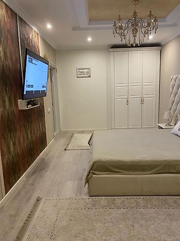 Долгосрочная аренда квартир: 3 комнаты, Риэлтор, Без подселения, С мебелью полностью — 10