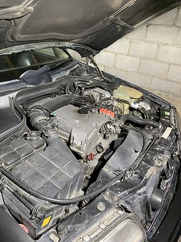 Другие автомобили: Мерседес 202 сешка Год 1994 обыем 2,2 Механика Газ бензин Мотор — 7