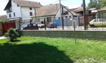 Kuće za dugoročni najam: 42 kv. m, 2 sobe — 15