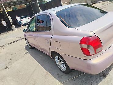 авто фышка: Toyota Platz: 2001 г., 1.5 л, Автомат, Бензин, Седан — 3