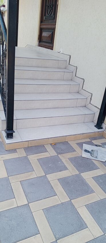 Plitə işləri: Xidmət: Hamam/tualet üçün istilikli döşəmə və kafel-metlax işləri — 11