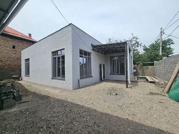 дом в центре бишкек: Дом, 110 м², 5 комнат, Агентство недвижимости, ПСО (под самоотделку)