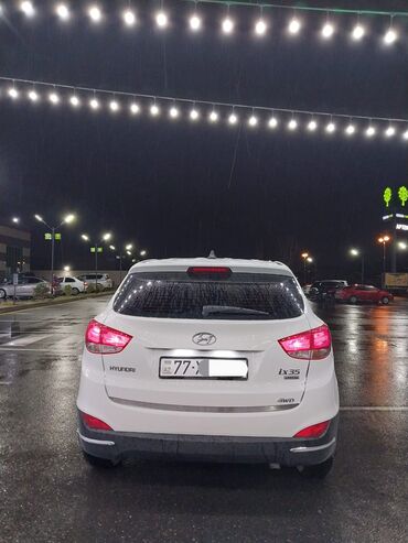 Hyundai: Hyundai ix35: 2.4 l | 2011 il Ofrouder/SUV — 5
