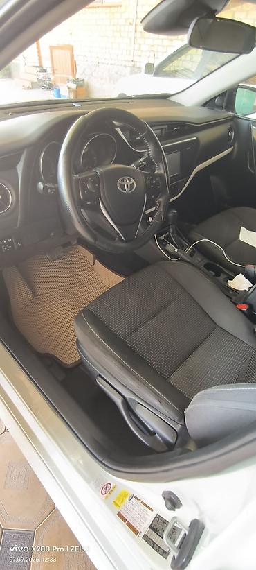 компресор для авто: Toyota : 2017 г., 1.8 л, Автомат, Бензин, Хэтчбэк — 4