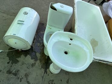 кухонный стол стулья бишкек: Ванна 1.5м с ножками, водонагреватель 80л вода капает а так в рабочем