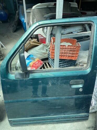 Другие автозапчасти: Дверь Suzuki Wagon R XR 1.3 БЕНЗИН 1998 перед. лев. (б/у) КУЗОВНЫЕ