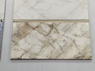 otağ qapları: Mərmər naxışlı keramika plitəsi - Dizayn: Təbii mərməri xatırladan